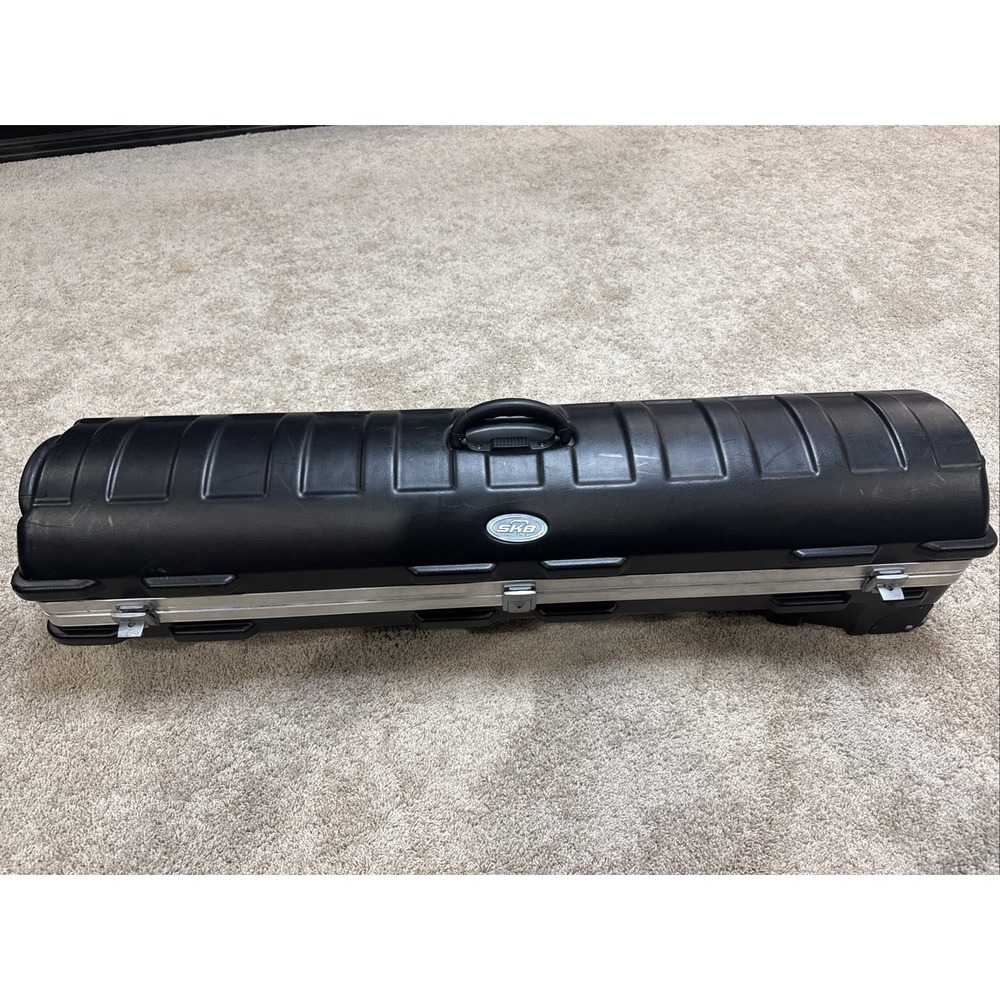 SKB Sports Standard 48" Long Black Golf Club Hard Shell Rolling Case - No Keys